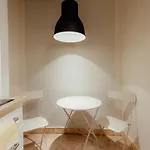 Commodus Ix Apartmán *