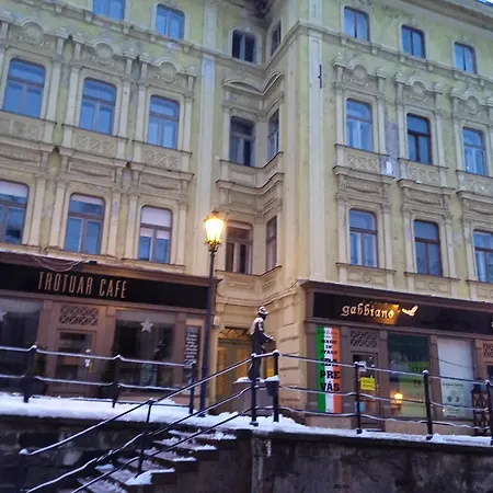 Apartment Commodus Ix Banska Stiavnica