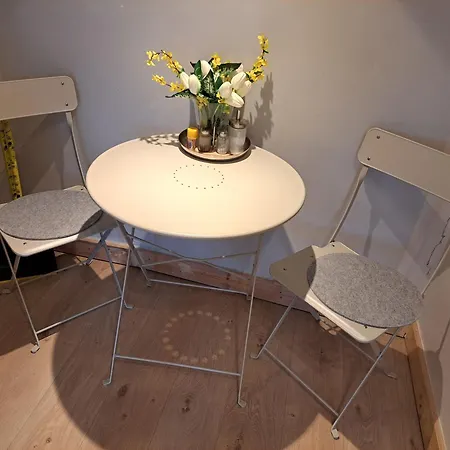 Commodus Ix Apartmán *